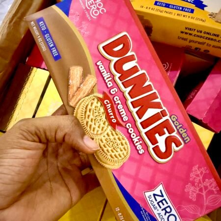 DUNKIES VANILLA & CREME COOKIES CHURRO